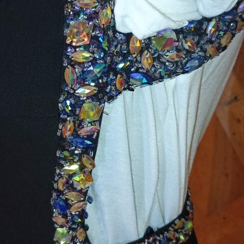 Black prom dress - Picture 4 of 8
